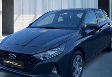 Hyundai i20 27.125 km 14.990 &euro; Hamburg 20537