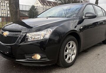 Chevrolet Cruze 64.000 km 6.990 &euro; Hamburg 22045