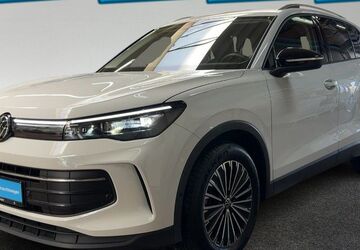VW Tiguan 25.746 km 34.777 &euro; Hamburg 22761