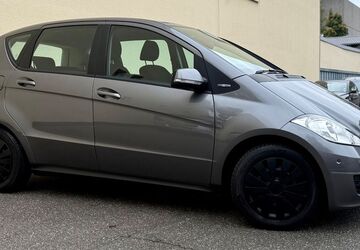 Mercedes-Benz A 160 156.375 km 5.490 &euro; Hamburg 20537