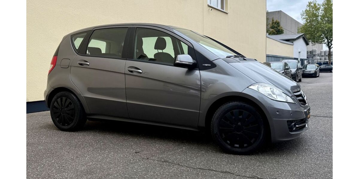 Mercedes-Benz A 160 156.375 km 5.490 &euro; Hamburg 20537