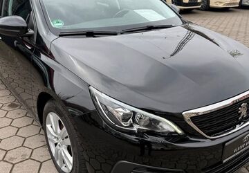 Peugeot 308 129.000 km 8.985 &euro; Hamburg 20097