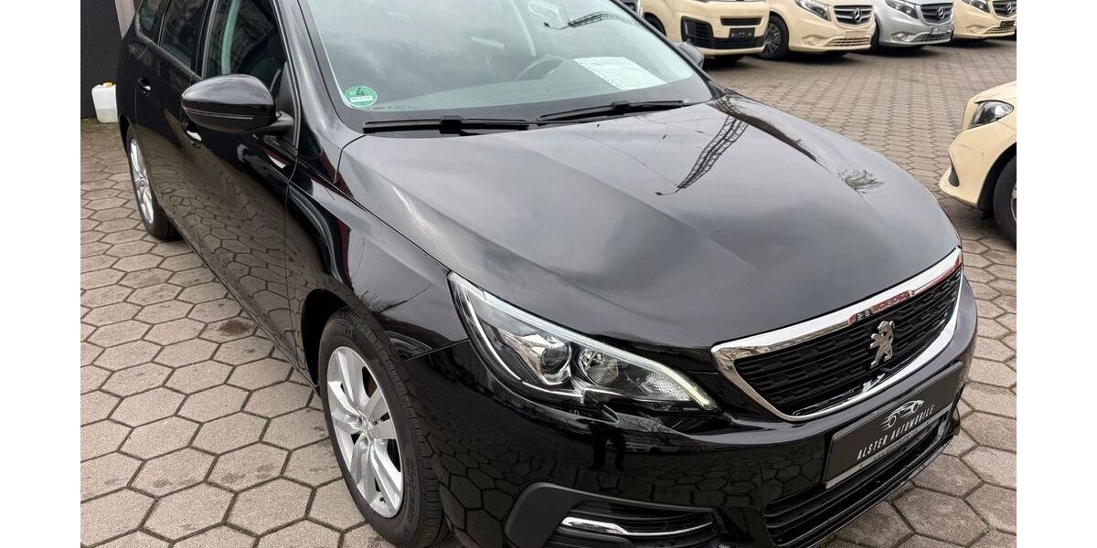 Peugeot 308 129.000 km 8.985 &euro; Hamburg 20097