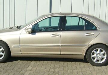 Mercedes-Benz C 220 143.000 km 6.400 &euro; Hamburg 22391