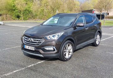 Hyundai Grand Santa Fe 136.000 km 17.000 &euro; Oststeinbek 22113