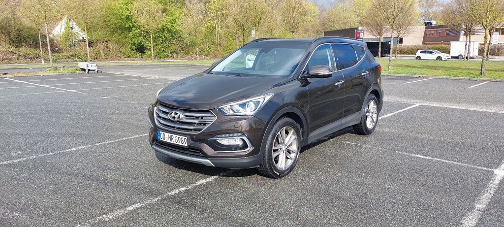 Hyundai Grand Santa Fe 136.000 km 17.000 &euro; Oststeinbek 22113