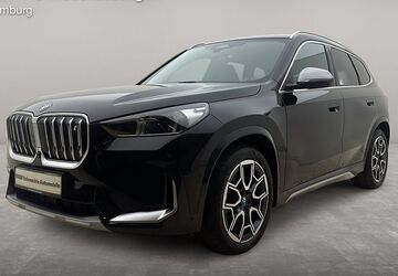 BMW iX1 22.877 km 39.367 &euro; Barsbüttel bei Hamburg 22885