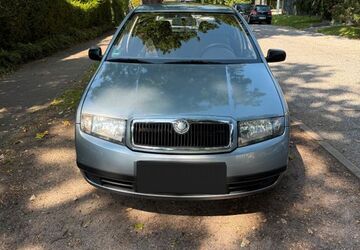 Skoda Fabia 183.406 km 2.100 &euro; Hamburg 21033