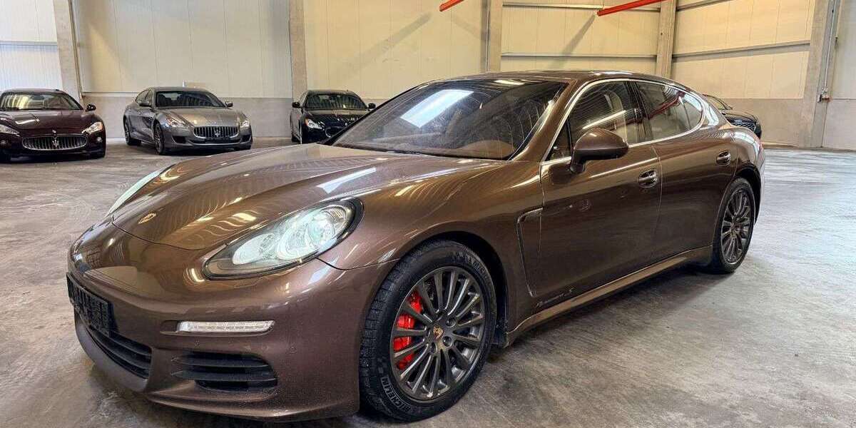 Porsche Panamera 55.000 km 42.900 &euro; Hamburg 22179