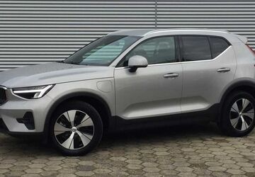 Volvo XC40 37.906 km 28.850 &euro; Hamburg 22393