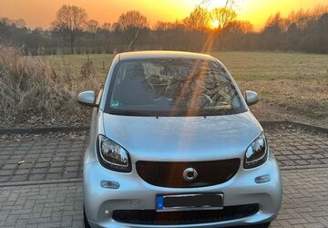 Smart ForTwo 82.000 km 9.500 &euro; Hamburg 22145