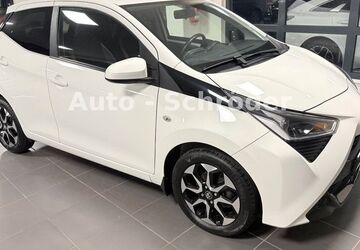 Toyota Aygo (X) 26.785 km 10.790 &euro; Geesthacht 21502