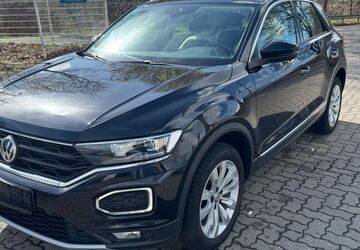 VW T-Roc 147.300 km 15.500 &euro; Winsen (Luhe) 21423