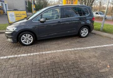 VW Touran 149.989 km 18.900 &euro; Hamburg 22339