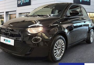 Fiat 500e 23.684 km 16.990 &euro; Hamburg 20537
