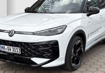 VW T-Roc 7.372 km 38.888 &euro; Hamburg 22303