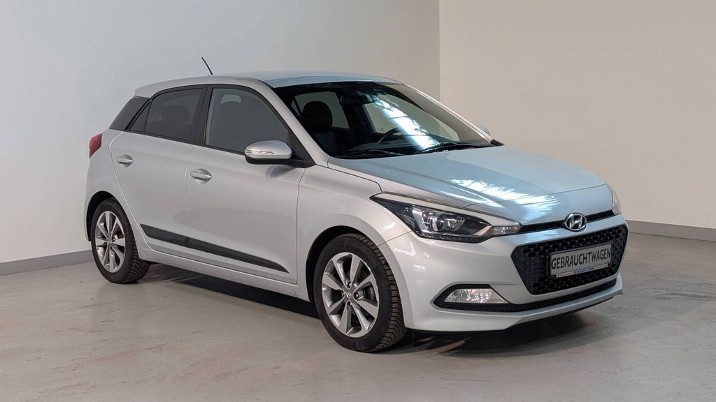 Hyundai i20 141.350 km 7.480 &euro; Henstedt-Ulzburg 24558