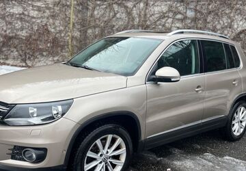 VW Tiguan 167.700 km 13.500 &euro; Hamburg 20255