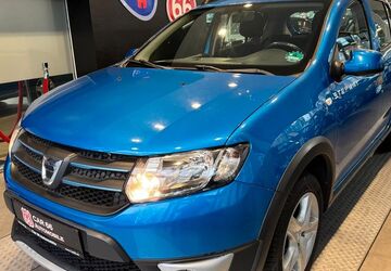 Dacia Sandero 108.000 km 6.900 &euro; Hamburg 22547