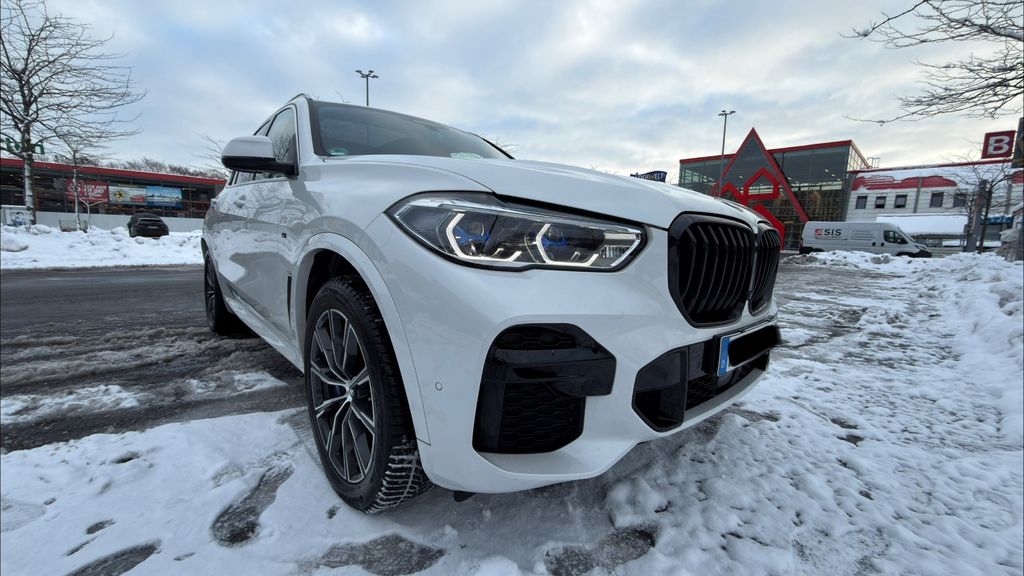 BMW X5 85.400 km 52.250 &euro; Hamburg 20457