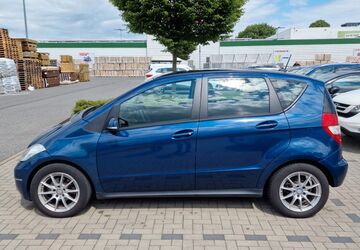 Mercedes-Benz A 160 106.000 km 6.299 &euro; Hamburg 22145