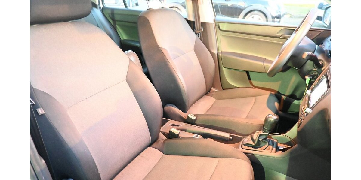 Skoda Rapid Spaceback 1.2 mit NAVI Steuerkette neu!!! 175.000 km 5.200 &euro; Seevetal - Hittfeld 21218