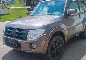 Mitsubishi Pajero 198.724 km 7.200 &euro; Hamburg Fuhlsbüttel 22339