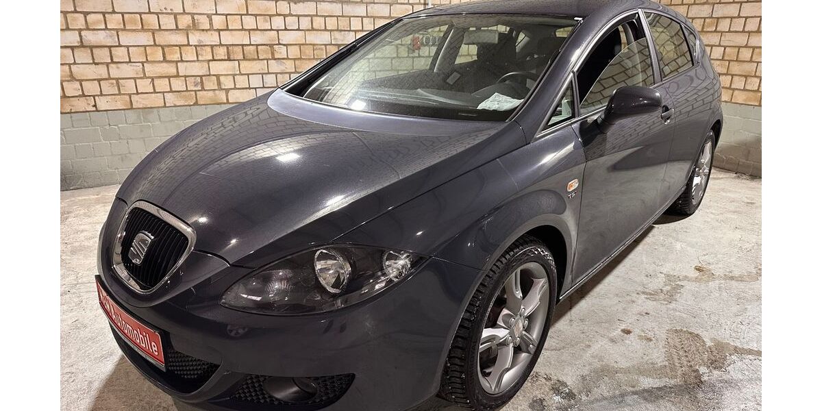 Seat Leon 95.933 km 4.999 &euro; Hamburg 21079
