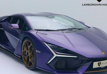 Lamborghini Revuelto 1.152 km 585.900 &euro; Hamburg 22143