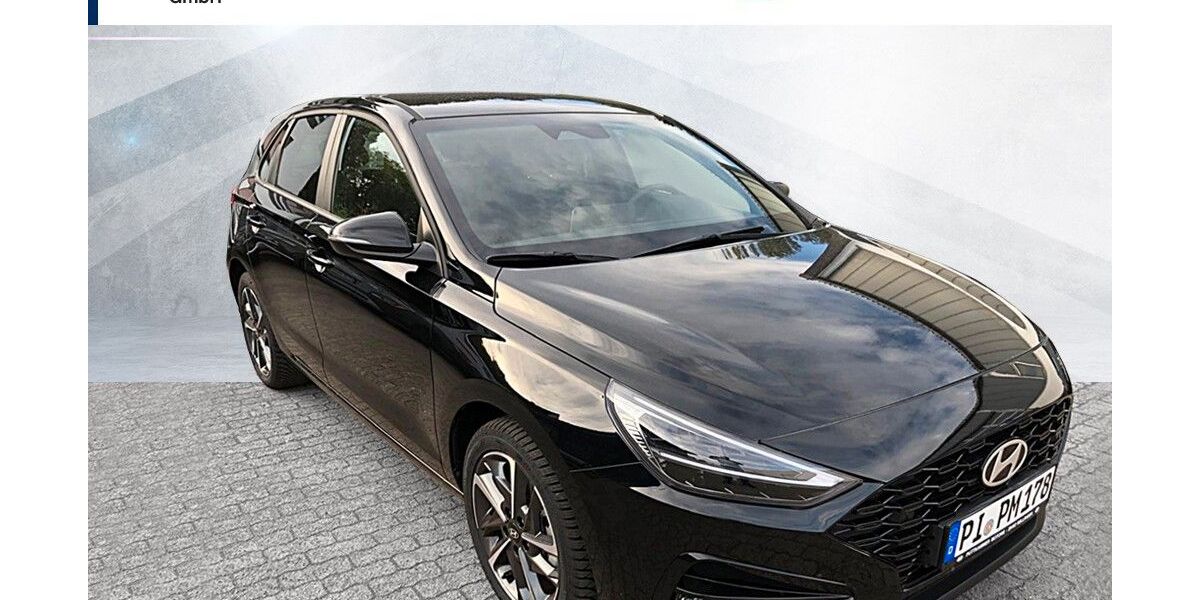 Hyundai i30 3.990 km 22.900 &euro; Rellingen 25462