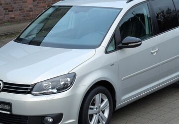 VW Touran 269.061 km 5.899 &euro; BARSBÜTTEL 22885