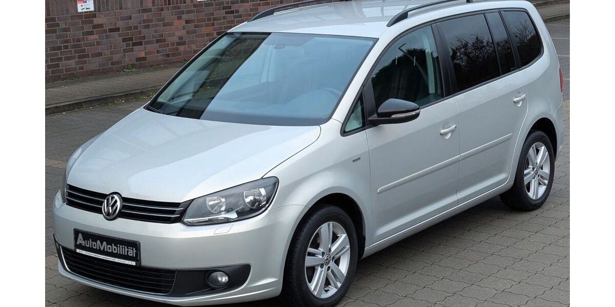 VW Touran 269.061 km 5.899 &euro; BARSBÜTTEL 22885