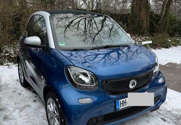 Smart ForTwo 77.500 km 9.459 &euro; Hamburg 22527