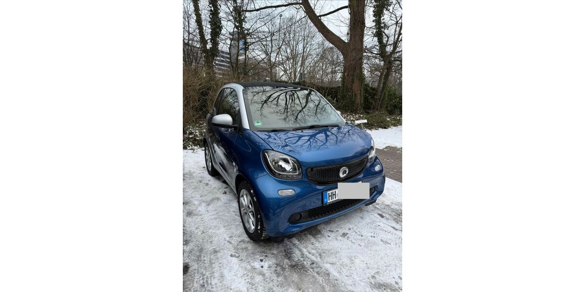 Smart ForTwo 77.500 km 9.459 &euro; Hamburg 22527