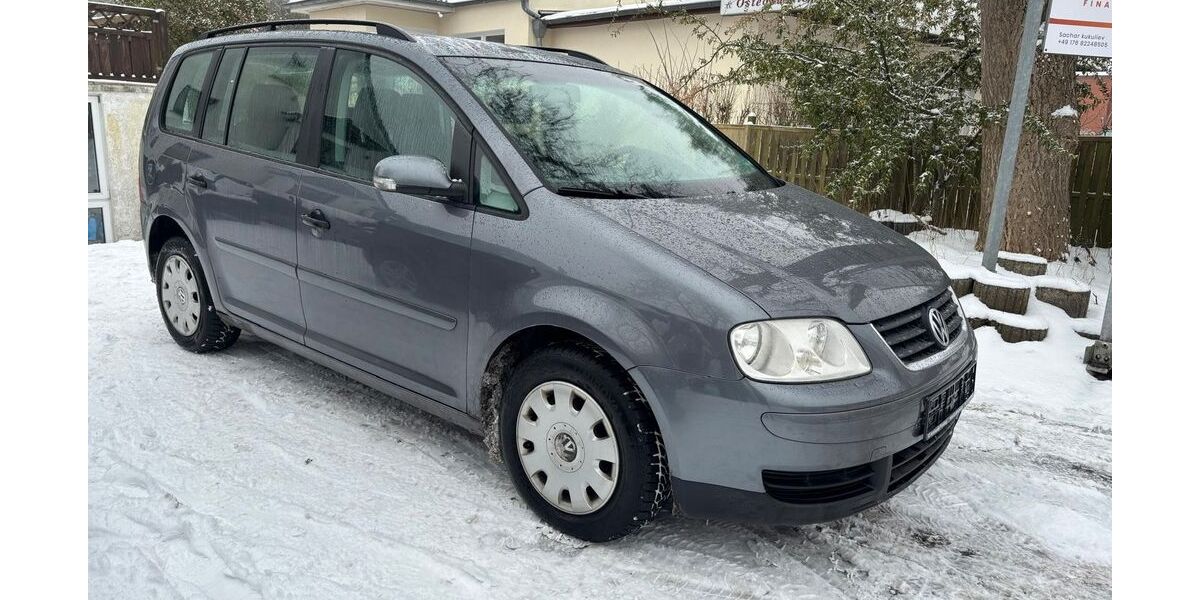 VW Touran 427.124 km 990 &euro; Norderstedt 22850