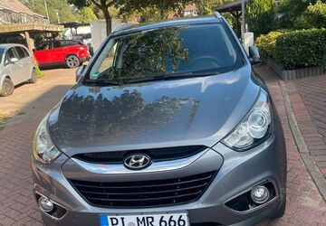 Hyundai ix35 199.900 km 7.499 &euro; Uetersen 25436