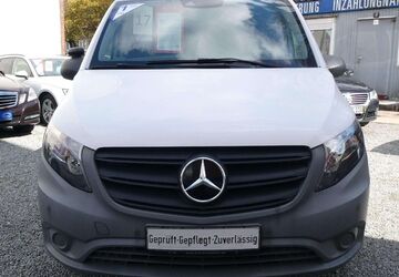 Mercedes-Benz Vito 108.500 km 12.750 &euro; Hamburg 22111