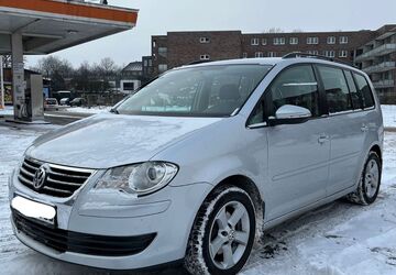 VW Touran 216.000 km 3.850 &euro; Hamburg 22765