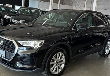 Audi Q3 105.359 km 25.900 &euro; Hamburg 20537