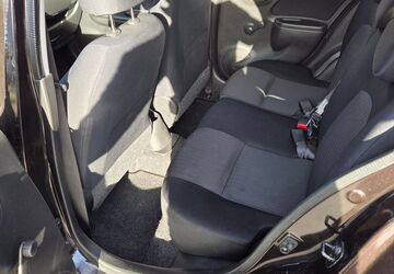 Nissan Micra 101.000 km 5.600 &euro; Uetersen 25436