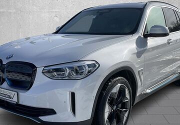 BMW iX3 48.054 km 38.890 &euro; Halstenbek 25469