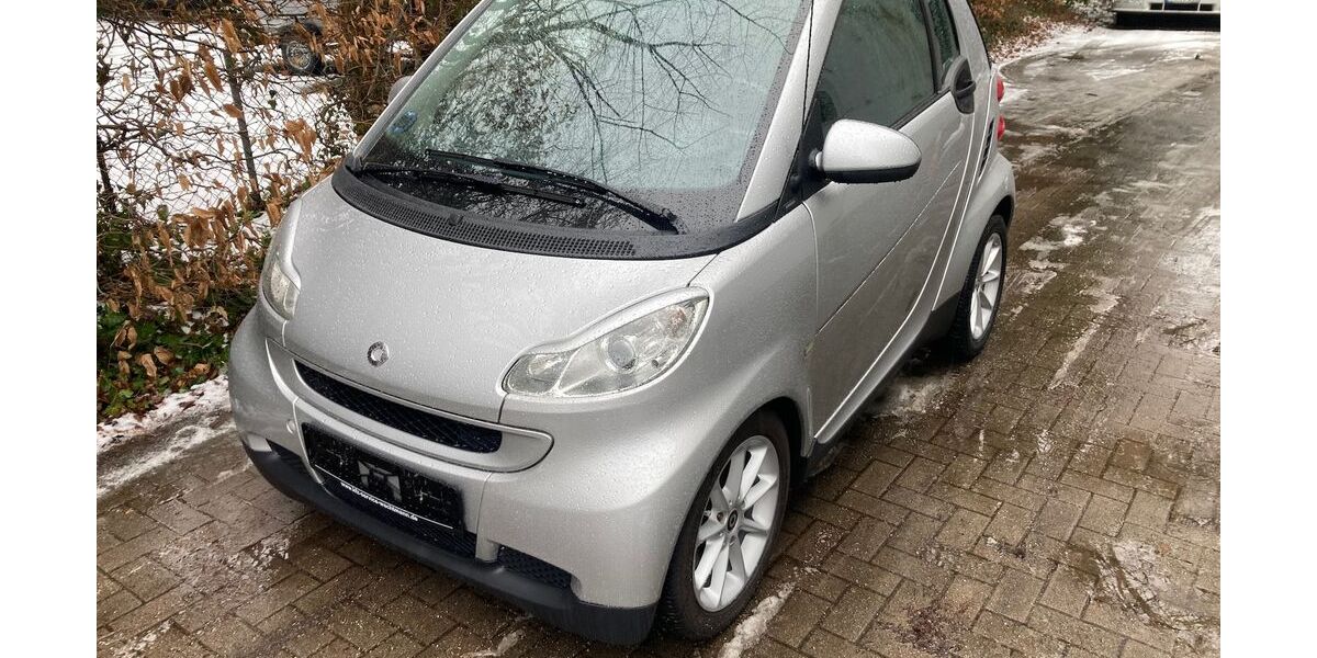 Smart ForTwo 107.321 km 5.690 &euro; Hamburg 22459