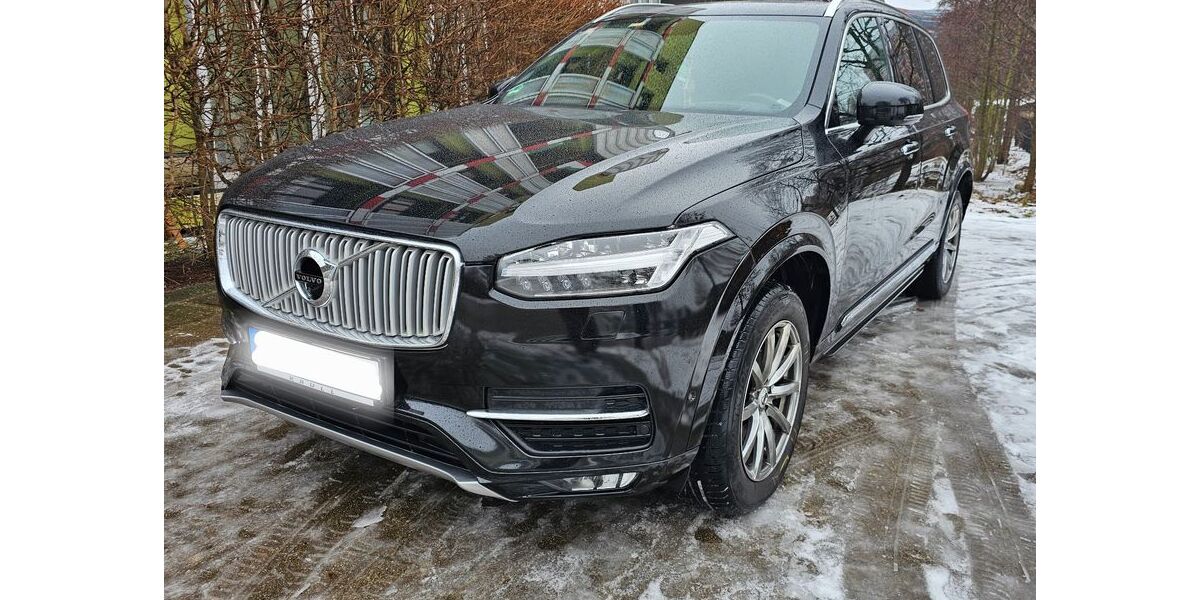 Volvo XC90 161.000 km 29.900 &euro; Hamburg 22117