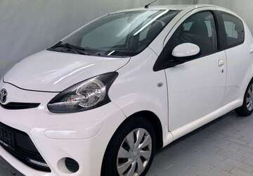 Toyota Aygo 156.231 km 2.900 &euro; Pinneberg 25421