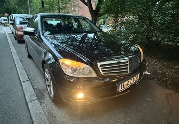 Mercedes-Benz 220 260.000 km 4.000 &euro; Hamburg 22111