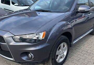 Mitsubishi Outlander 132.000 km 8.900 &euro; Hamburg 20097