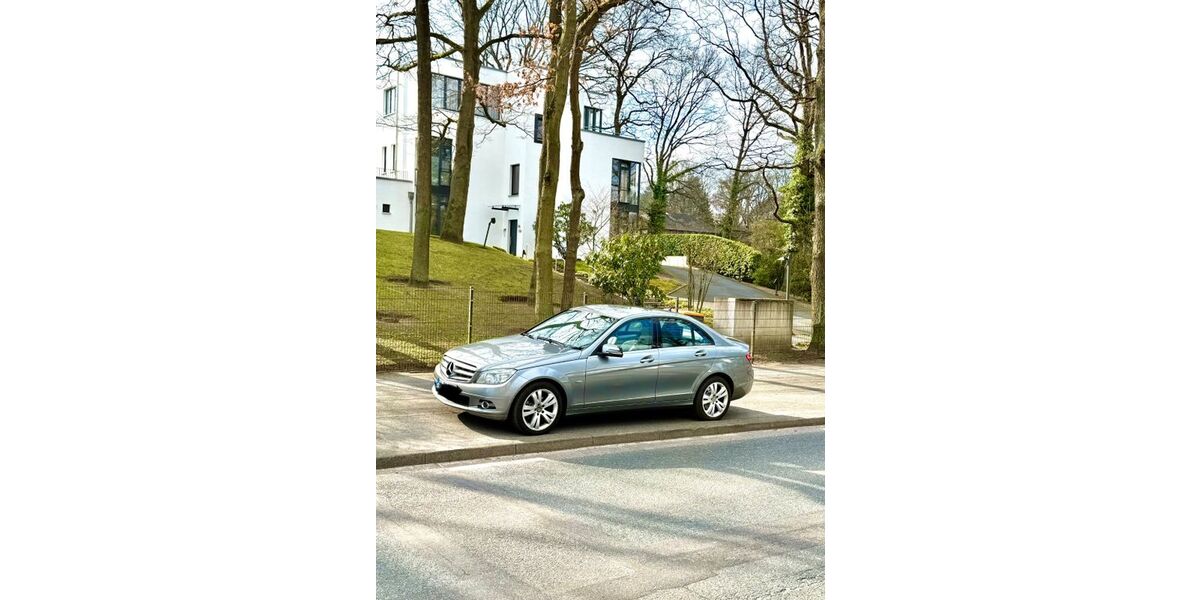 Mercedes-Benz C 250 195.363 km 5.600 &euro; Hamburg 21149