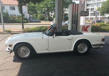 Triumph TR6 24.500 km 22.222 &euro; Hamburg-Blankenese 22587