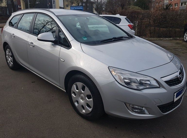 Opel Astra 236.394 km 2.500 &euro; Hamburg 21031