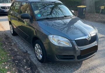 Skoda Fabia 130.000 km 4.300 &euro; Geesthacht 21502
